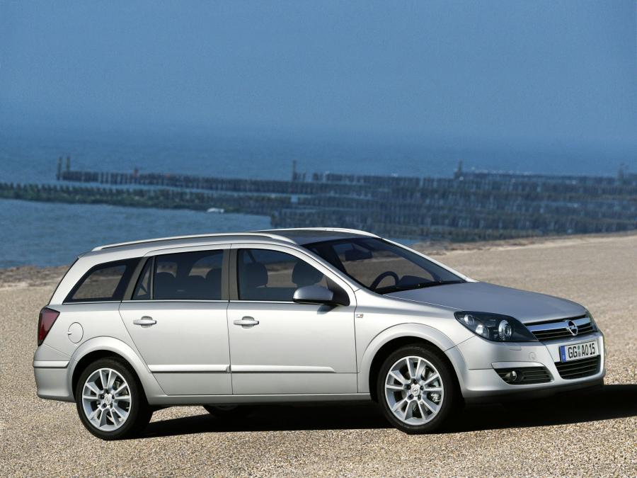  Opel Astra Combi H 2004 года  (фото 26 из 28)